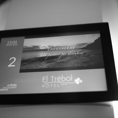 Hotel El Trebol カルボネラス エクステリア 写真