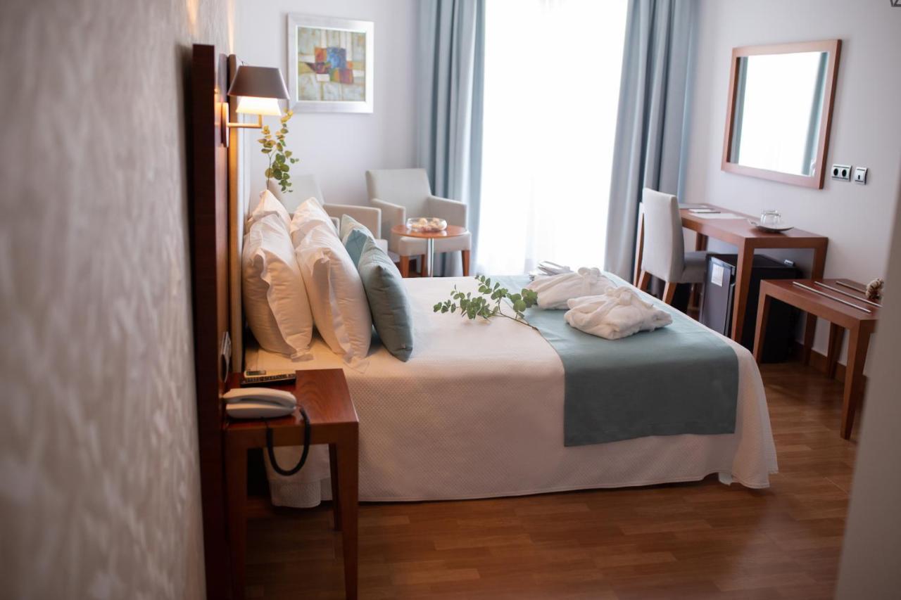 Hotel El Trebol カルボネラス エクステリア 写真